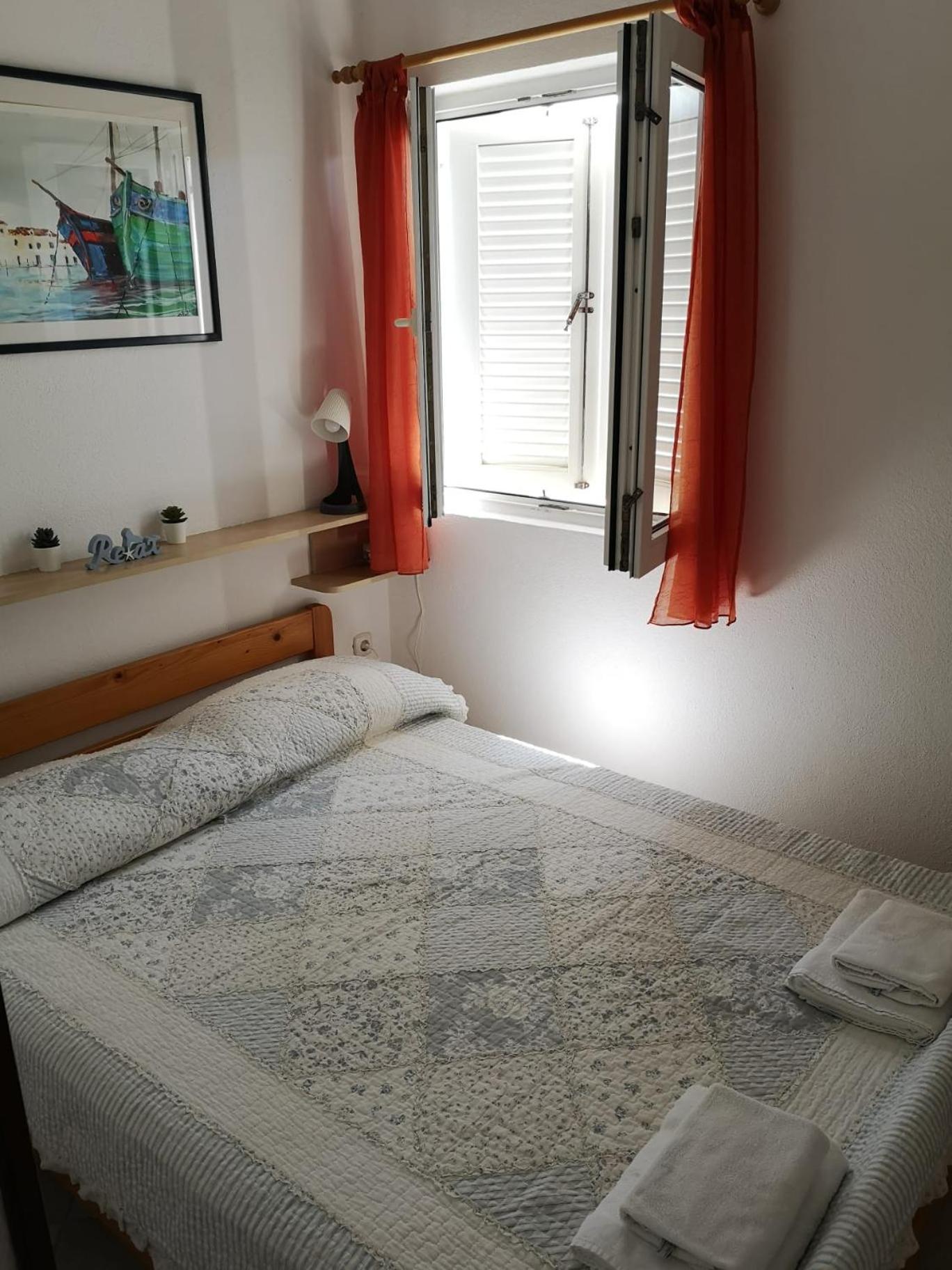 Apartments Toni Trogir Exterior photo